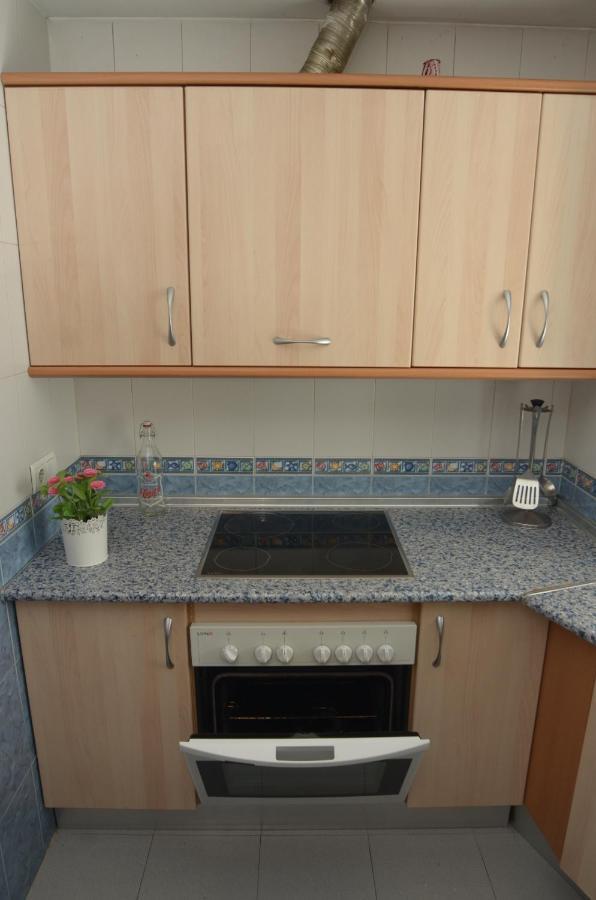 Habitacion Grande Con Terraza Privada, Malaga Centro Bagian luar foto